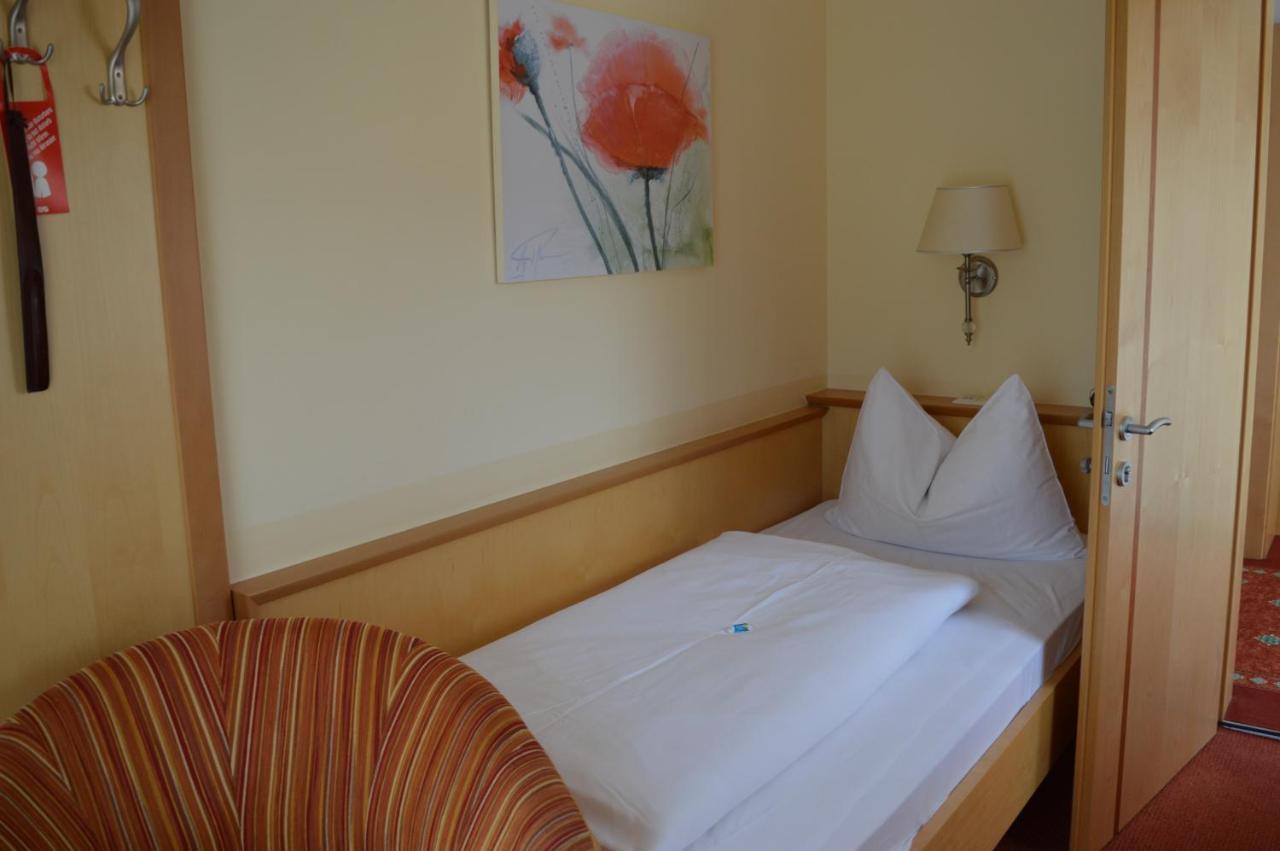 Hotel Tirolerhof à Lermoos Extérieur photo