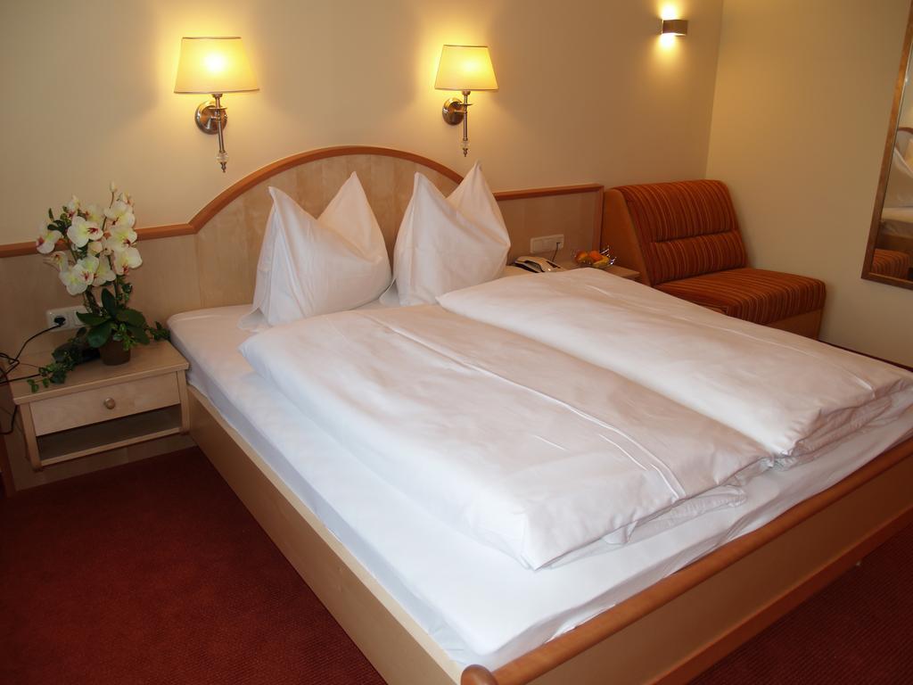 Hotel Tirolerhof à Lermoos Chambre photo