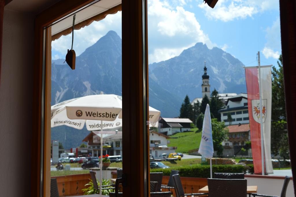 Hotel Tirolerhof à Lermoos Extérieur photo