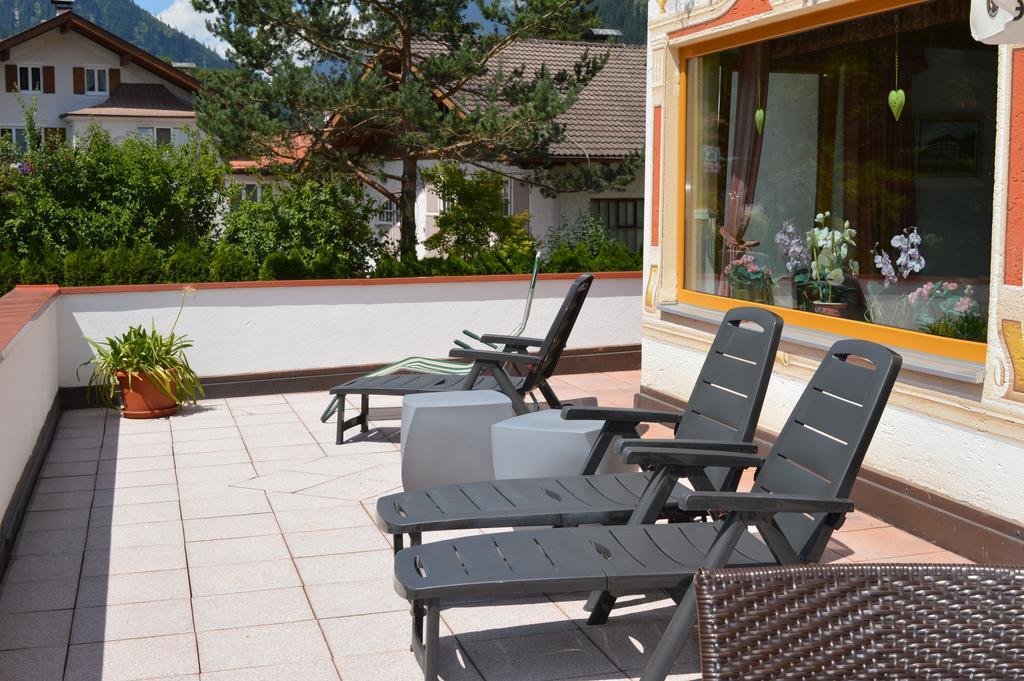 Hotel Tirolerhof à Lermoos Extérieur photo